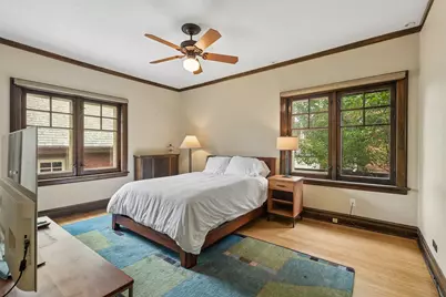 639 S Elmwood Avenue, Oak Park, IL 60304 - Photo 32