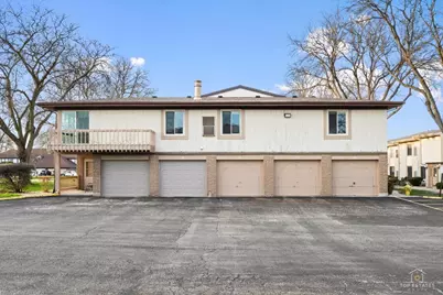 15713 Orlan Brook Drive #100, Orland Park, IL 60462 - Photo 2