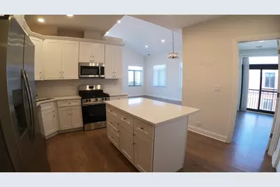1701 W Chicago Avenue #2, Chicago, IL 60622 - Photo 4