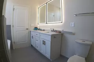 1701 W Chicago Ave, Chicago, IL 60622 - Photo 8