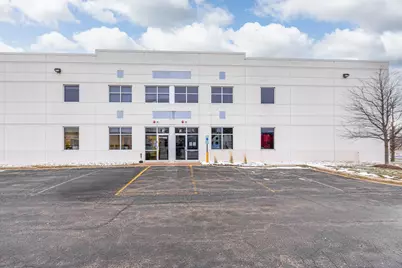 475 Quadrangle Drive #F, Bolingbrook, IL 60440 - Photo 2