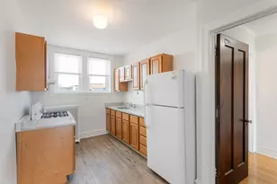 2352 N Spaulding Ave, Chicago, IL 60647 - Photo 4