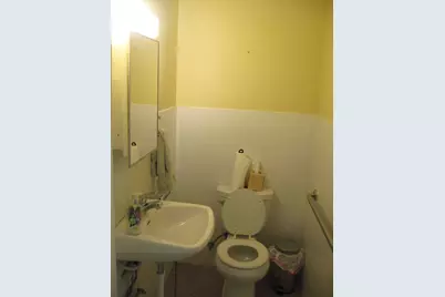 138 W Irving Park Road #front, Wood Dale, IL 60191 - Photo 24