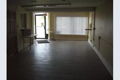 138 W Irving Park Road #front, Wood Dale, IL 60191 - Photo 20