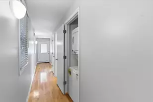 1535 W Oakdale Ave, Chicago, IL 60657 - Photo 14