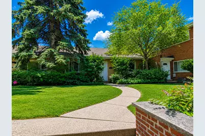 221 Dodge Avenue #D, Evanston, IL 60202 - Photo 1