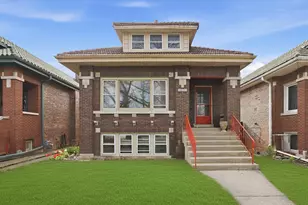3032 Wisconsin Ave, Berwyn, IL 60402 - Photo 1