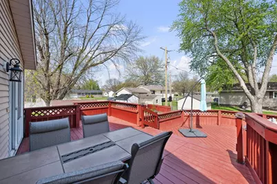 509 N 6th Street, Eldridge, IA 52748 - Photo 46