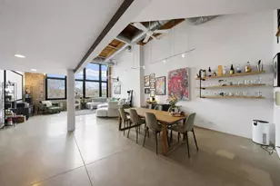 407 N Elizabeth St, Chicago, IL 60642 - Photo 2