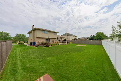 621 Vanderbilt Drive, New Lenox, IL 60451 - Photo 18