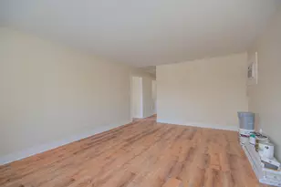 18634 Bernadine St, Lansing, IL 60438 - Photo 4