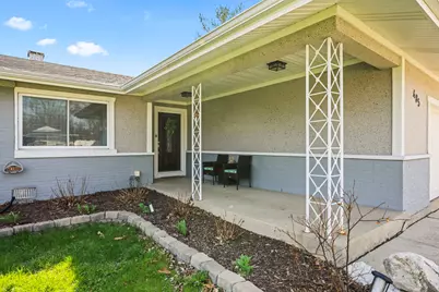 485 Lilac Lane, Elk Grove Village, IL 60007 - Photo 2