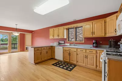 9307 Loch Glen Drive, Lakewood, IL 60014 - Photo 4