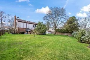 4328 Phyllis Dr, Northbrook, IL 60062 - Photo 28