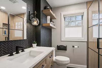 614 West Street, Libertyville, IL 60048 - Photo 16