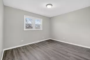 1537 W 165th St, Markham, IL 60426 - Photo 8