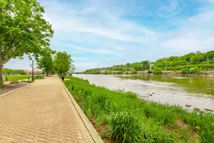 147 River Walk Ct, Elgin, IL 60120 - Photo 60