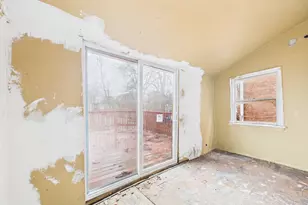827 E 87th Pl, Chicago, IL 60619 - Photo 14