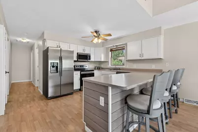 250 Fossil Point Court, Wilmington, IL 60481 - Photo 16