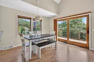 250 Fossil Point Ct, Wilmington, IL 60481 - Photo 12