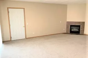 9800 Liberty Cir, Orland Park, IL 60467 - Photo 4