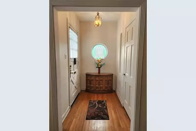 5020 Pratt Avenue, Skokie, IL 60076 - Photo 4