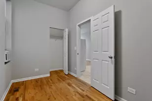 1532 W 18th Pl, Chicago, IL 60608 - Photo 8