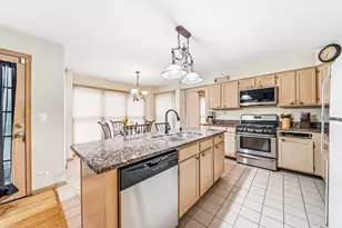 275 Farmhill Dr, Algonquin, IL 60102 - Photo 14