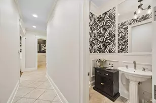 11 S Adams St, Hinsdale, IL 60521 - Photo 30