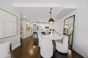 850 N Lake Shore Dr, Chicago, IL 60611 - Photo 24