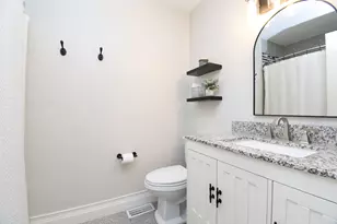 1112 N Old Bridge Rd, Palatine, IL 60067 - Photo 16