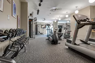 6301 N Sheridan Rd, Chicago, IL 60660 - Photo 18