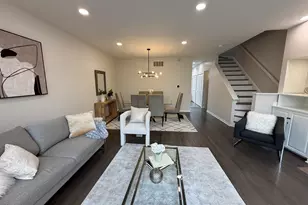 2638 N Southport Ave, Chicago, IL 60614 - Photo 8