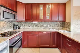 1422 Welland Ct, Roselle, IL 60172 - Photo 8