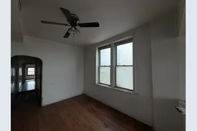 4043 W 5th Avenue, Chicago, IL 60624 - Photo 8