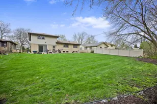 19213 Center Ave, Homewood, IL 60430 - Photo 32