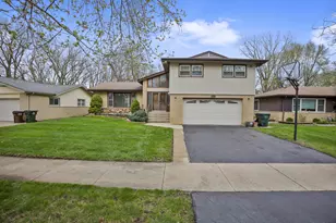 19213 Center Ave, Homewood, IL 60430 - Photo 2