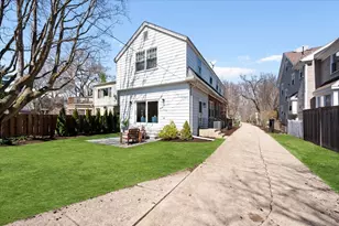 [Address not provided], Winnetka, IL 60093 - Photo 50