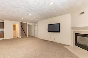 3407 41st St, Moline, IL 61265 - Photo 18