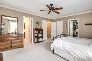 1900 Hickory Knoll Dr, Deerfield, IL 60015 - Photo 24