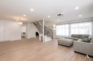 2 Stuart On Oxford St, Rolling Meadows, IL 60008 - Photo 10