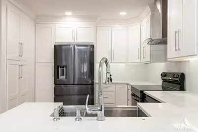 2 Stuart On Oxford Street, Rolling Meadows, IL 60008 - Photo 14