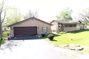 6240 N Gun Club Rd, Morris, IL 60450 - Photo 2