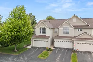 629 Buckboard Ln, Sycamore, IL 60178 - Photo 36