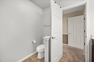 629 Buckboard Ln, Sycamore, IL 60178 - Photo 28