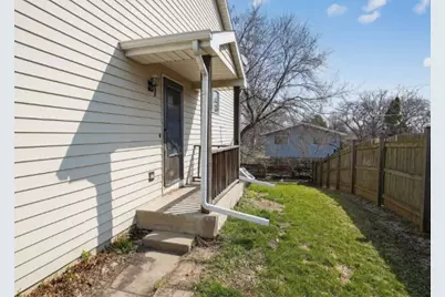 115 N McAree Road, Waukegan, IL 60085 - Photo 4