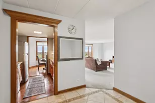 1 Renaissance Pl, Palatine, IL 60067 - Photo 2