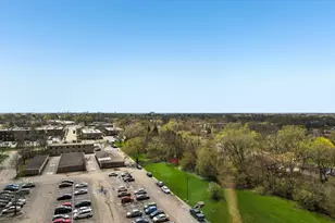 1 Renaissance Pl, Palatine, IL 60067 - Photo 20