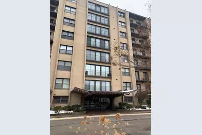 4601 W Touhy Avenue #506, Lincolnwood, IL 60712 - Photo 2
