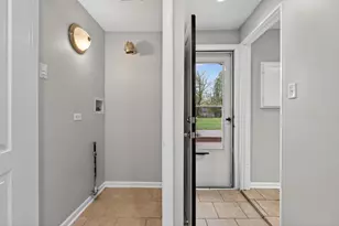 4540 181st Pl, Country Club Hills, IL 60478 - Photo 10